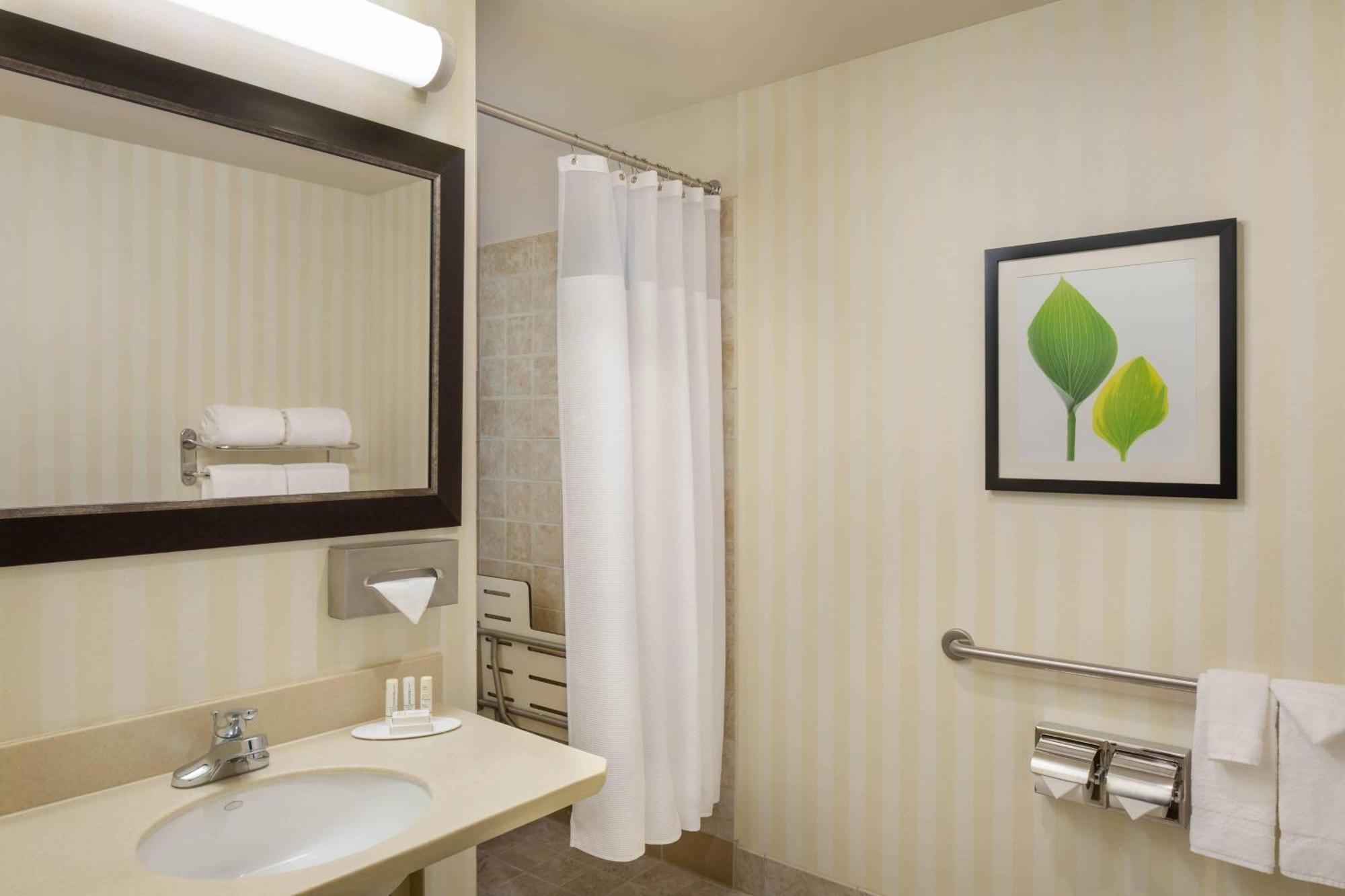 Fairfield And By Marriott American Canyon Hotel 3*