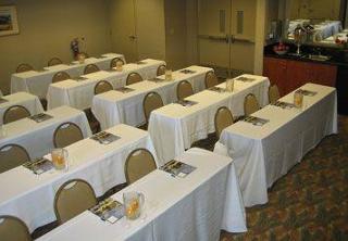 Fairfield And By Marriott American Canyon Hotel Napa